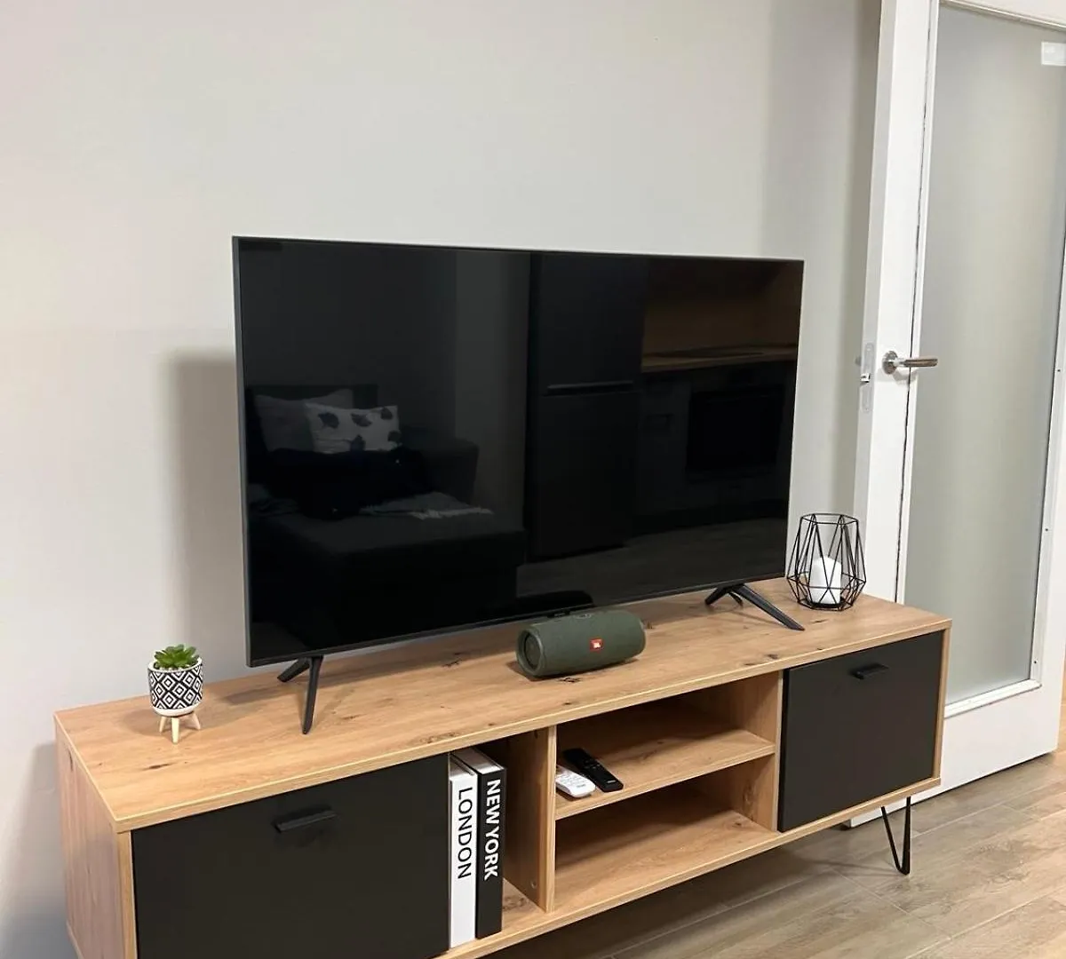 Paradise Park Apartment Central Sofia Gem